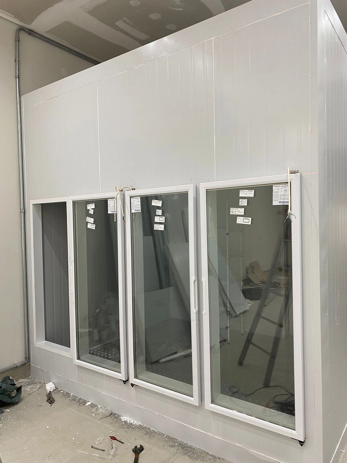 Câmara fria modular com visores de vidro - 1